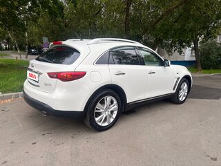 2013 Infiniti QX70, белый, 2100000 рублей, вид 4