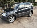 2012 Chevrolet Niva I Рестайлинг, чёрный, 480000 рублей - вид 1