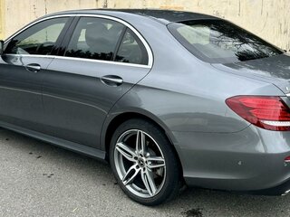 2019 Mercedes-Benz E-Класс 200 V (W213, S213, C238), серый, 3850000 рублей, вид 3