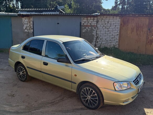 2001 Hyundai Accent II, серый, 230000 рублей - вид 3