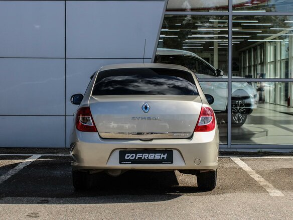 2010 Renault Symbol ll, бежевый - вид 3