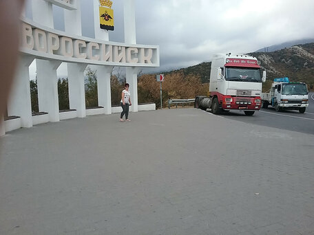 1996 Volvo FH, белый, 3000000 рублей, вид 1