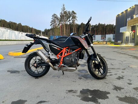 2013 KTM 690 Duke, чёрный, 430000 рублей, вид 2