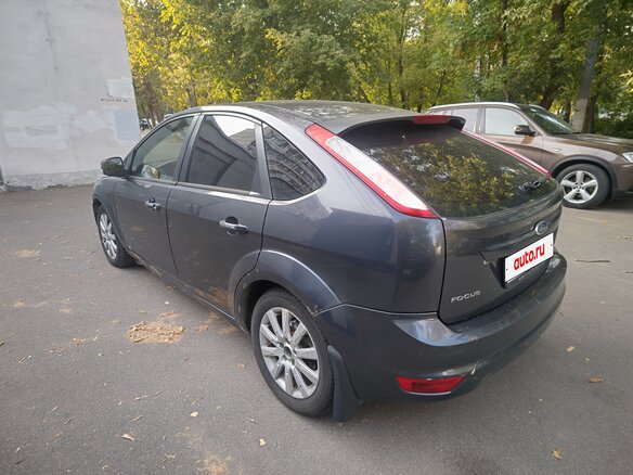 2010 Ford Focus II Рестайлинг, серый, 300000 рублей - вид 6