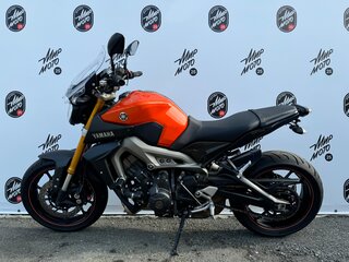 2014 Yamaha MT-09 (FZ-09), оранжевый, 740000 рублей, вид 3