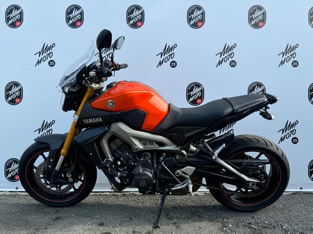 2014 Yamaha MT-09 (FZ-09), оранжевый, 740000 рублей, вид 3
