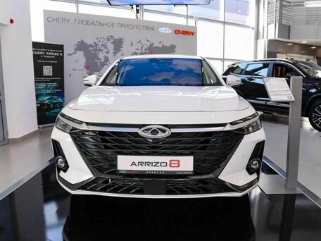 Chery Arrizo 8