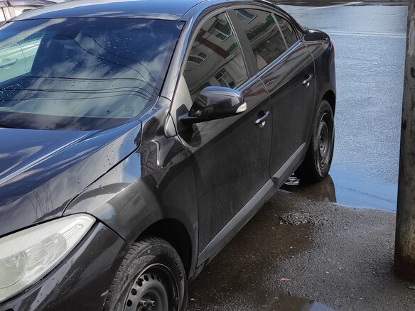 2011 Renault Fluence I, чёрный - вид 1