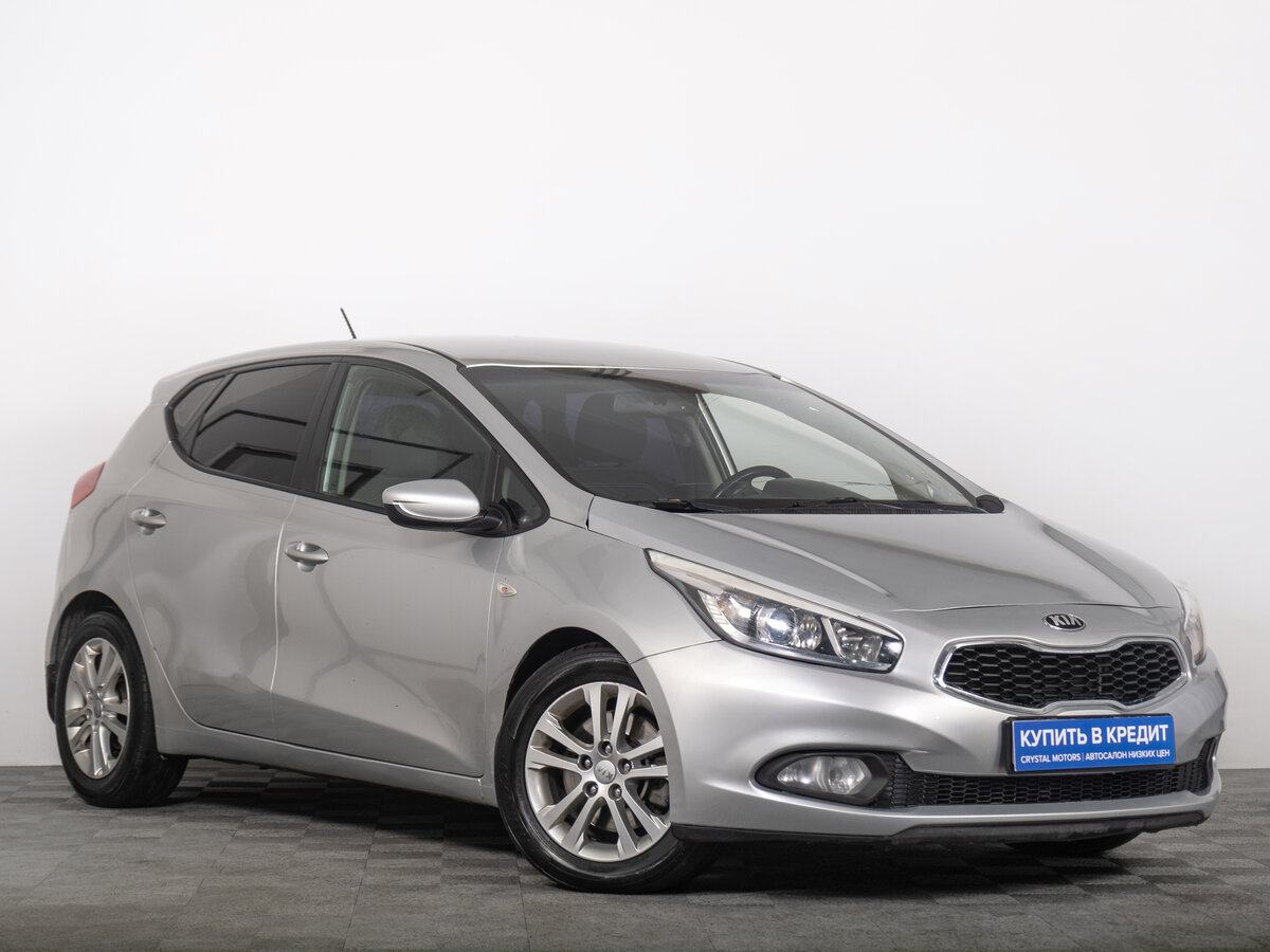 Открыть фотографии: Kia Ceed II