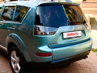 2008 Mitsubishi Outlander II, серый, 820000 рублей, вид 5