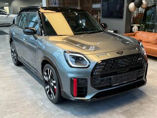 2026 Mini Countryman JCW John Cooper Works III, серебристый, 7790000 рублей, вид 2