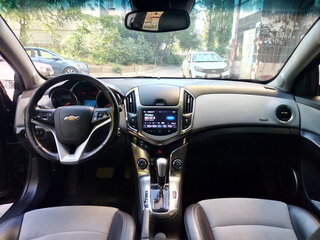 2013 Chevrolet Cruze I Рестайлинг, белый, 860000 рублей, вид 3