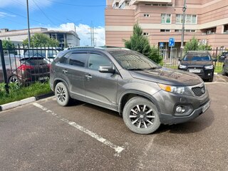 2011 Kia Sorento II, золотистый, 1400000 рублей, вид 4