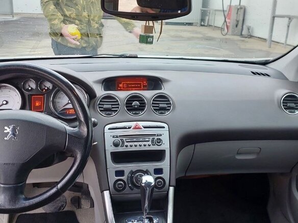 2008 Peugeot 308 I, белый, 500000 рублей - вид 5