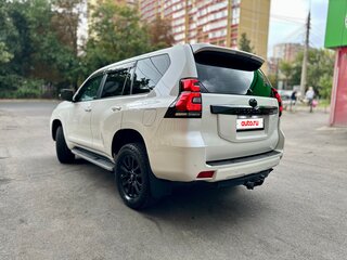 2015 Toyota Land Cruiser Prado 150 Series Рестайлинг 1, белый, 4100000 рублей, вид 4