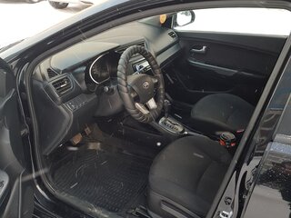 2012 Kia Rio III, чёрный, 640000 рублей, вид 4