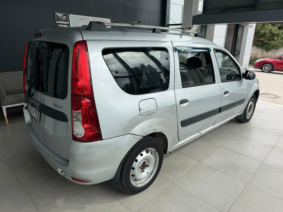 2014 Lada (ВАЗ) Largus I, серебристый, 505000 рублей - вид 4