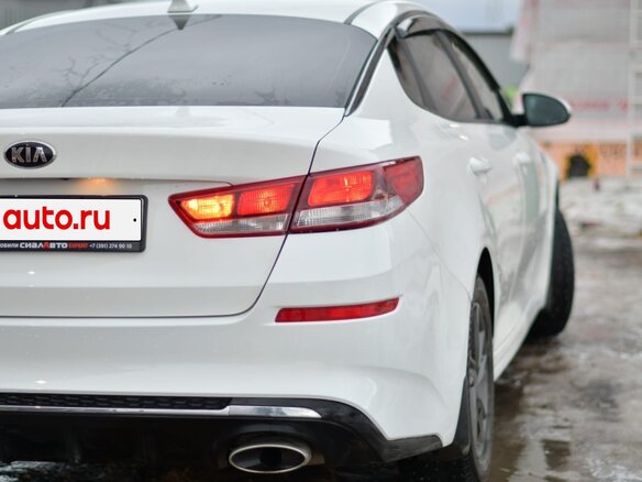 2019 Kia Optima IV Рестайлинг, белый, 1650000 рублей - вид 15