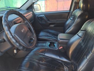 2002 Jeep Grand Cherokee II (WJ), серебристый, 800000 рублей, вид 4