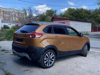 2018 Lada (ВАЗ) XRAY Cross I, золотистый, 880000 рублей, вид 4