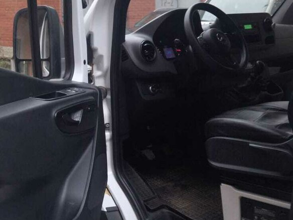 2017 Mercedes-Benz Sprinter, белый, 4250000 рублей - вид 12