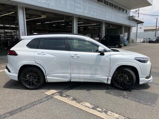 2024 Toyota Corolla Cross I, белый, 2500000 рублей, вид 5
