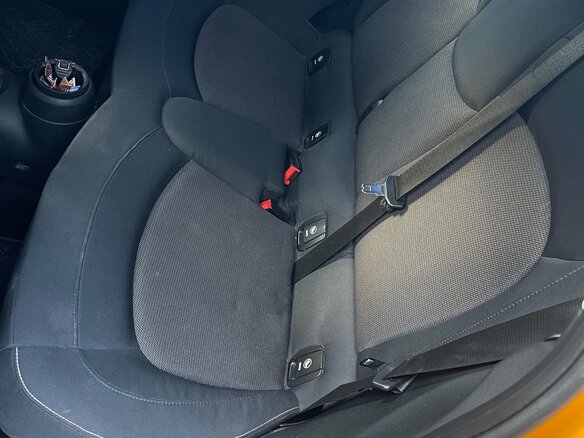 2014 Mini Hatch Cooper III (F55/F56), жёлтый, 1850000 рублей - вид 13