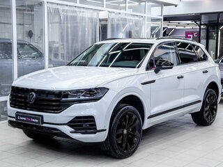 2020 Volkswagen Touareg III, белый, 8600000 рублей, вид 1