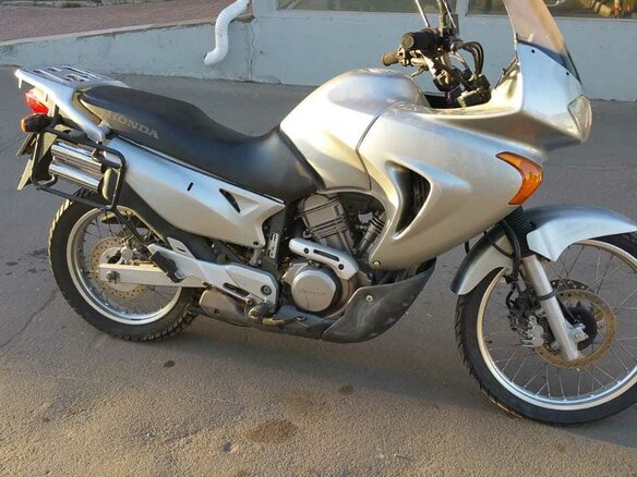 2004 Honda XL650V Transalp, серебристый - вид 8