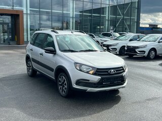 2026 Lada (ВАЗ) Granta Cross I Рестайлинг, серебристый, 1216000 рублей, вид 3