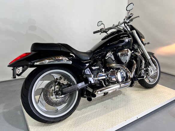 2011 Suzuki Boulevard M109R, чёрный, 710000 рублей - вид 4