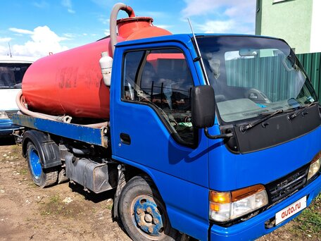 2001 Isuzu Ассенизаторская машина, голубой, 1500000 рублей, вид 2