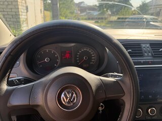 2011 Volkswagen Polo V, чёрный, 610000 рублей, вид 5
