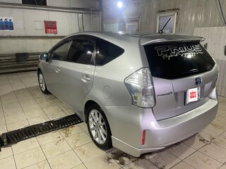 2011 Toyota Prius Alpha I (ZVW40/41), серебристый, 1200000 рублей, вид 4