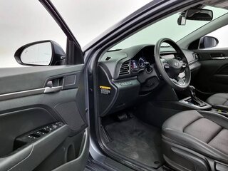 2019 Hyundai Avante VI Рестайлинг, серый, 1640000 рублей, вид 5