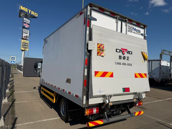 2026 Isuzu Elf (N-series), белый, 4800000 рублей - вид 25