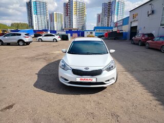 2013 Kia Cerato III, белый, 1200000 рублей, вид 2