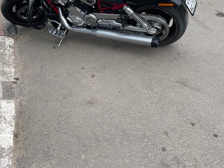 2008 Harley-Davidson V-Rod, чёрный, 1050000 рублей, вид 2