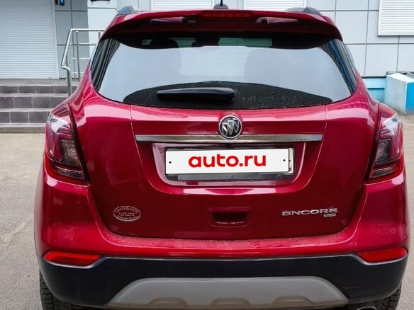 2018 Buick Encore I Рестайлинг, красный, 1550000 рублей - вид 1