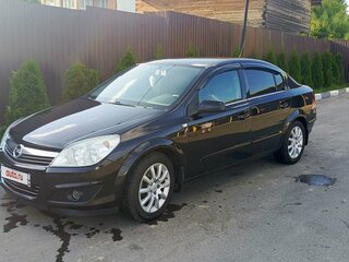 2008 Opel Astra H Рестайлинг, чёрный, 700000 рублей, вид 1