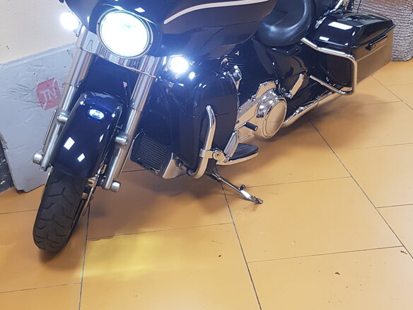 2018 Harley-Davidson Street Glide, синий, 2300000 рублей - вид 30