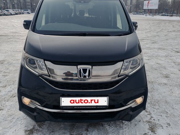 2016 Honda Stepwgn V, чёрный, 2250000 рублей