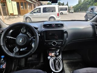 2018 Kia Soul II Рестайлинг, серебристый, 1949999 рублей, вид 5