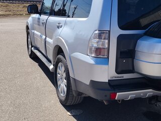 2008 Mitsubishi Pajero IV, серебристый, 1480000 рублей, вид 4