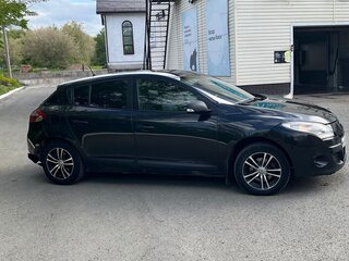 2009 Renault Megane III, чёрный, 450000 рублей, вид 3