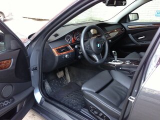 2008 BMW 5 серии 530xi V (E60/E61) Рестайлинг, серый, 850000 рублей, вид 5