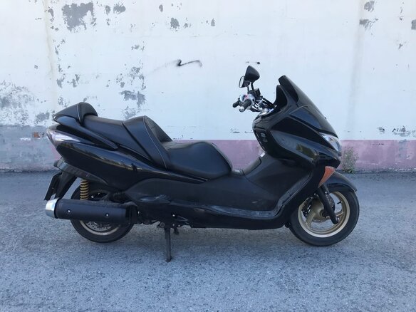 2004 Honda Forza, чёрный
