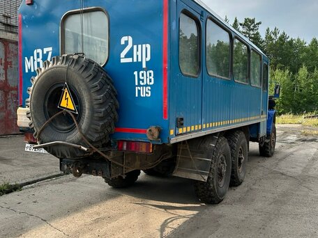 2008 Урал 3255, синий, 1350000 рублей, вид 4