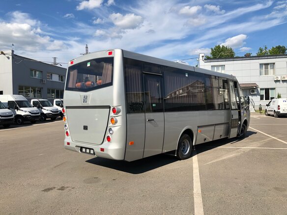 2020 Iveco Daily, серебристый - вид 4