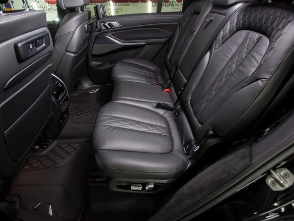 2021 BMW X7 M50d I (G07), чёрный, 13000000 рублей - вид 13